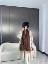 China Replica Gucci Scarf 48usd Only